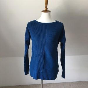 NWT Banana Republic Blue Knit Boatneck Sweater
